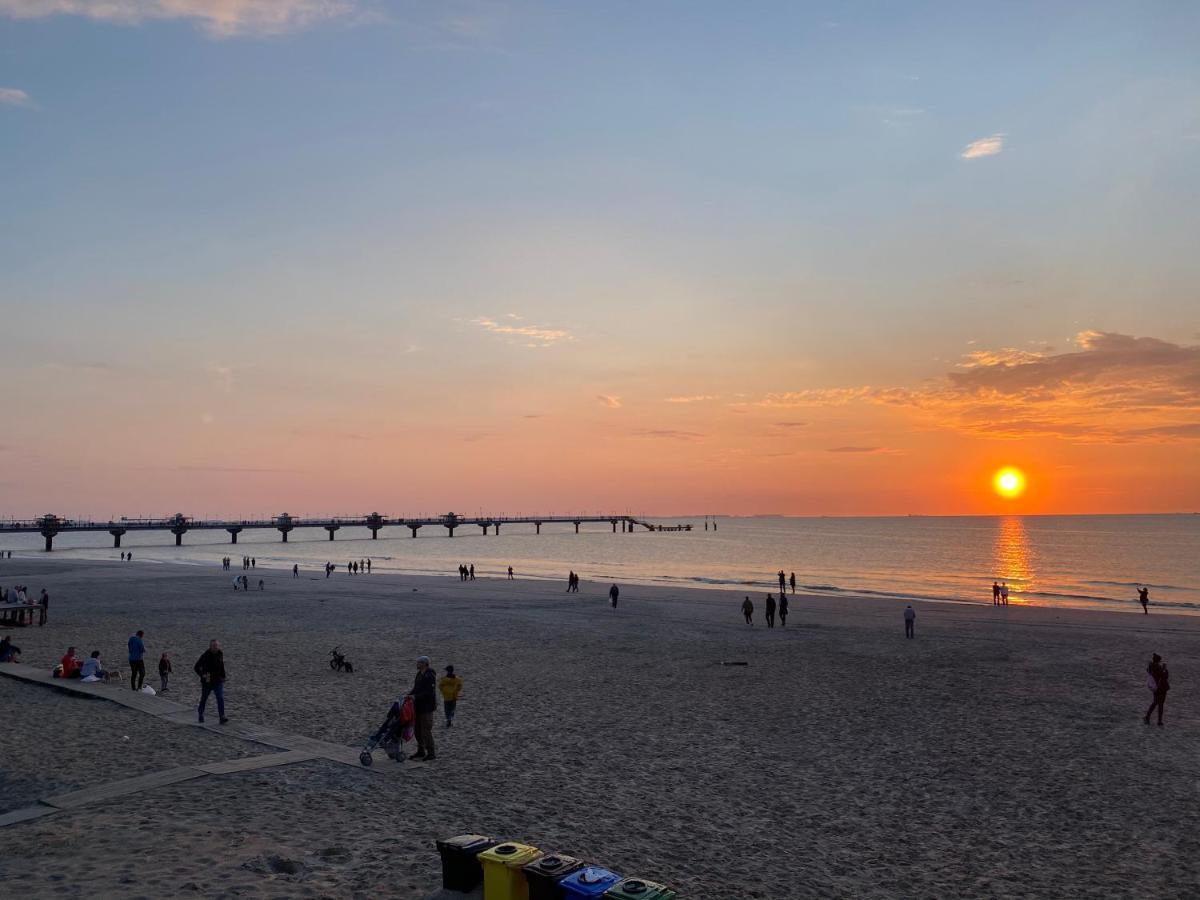 Seahome Horyzont Z Parkingiem Miedzyzdroje Esterno foto